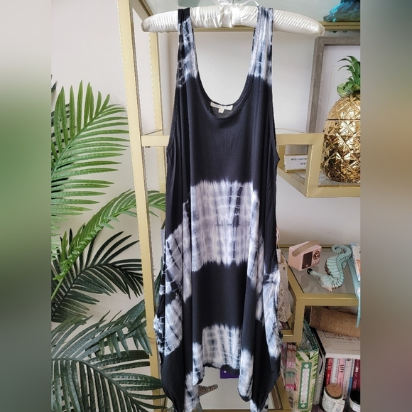 Vestique Black and White Tye Dye High Low Midi Dress Size Small - Picture 2 of 5